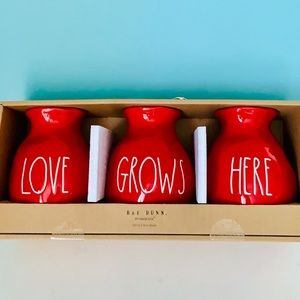 Rae Dunn Red “Love Grows Here” Bud Vases New